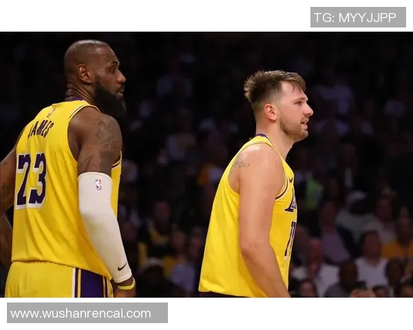 2018年湖人队与公牛队精彩对决回顾及赛季表现分析