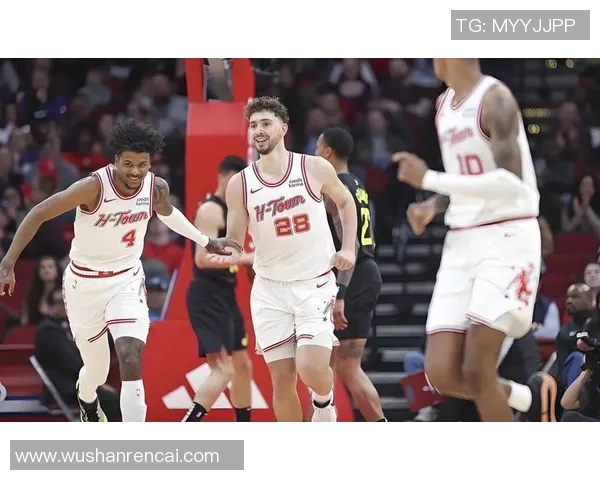 火箭队对决魔术队精彩电视直播全程回顾与分析