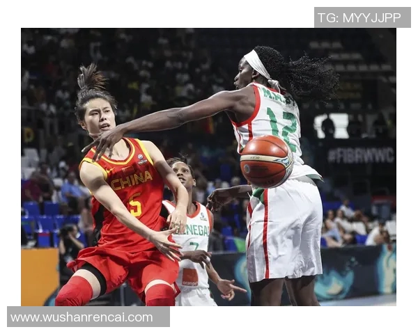 塞内加尔女篮挑战西班牙队全力以赴争夺胜利的精彩对决